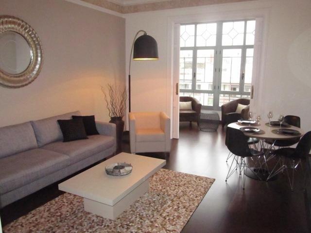Bailen8 Apartment Barcelona Ruang foto